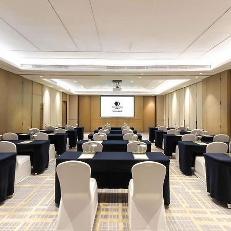 Doubletree By Hilton Hotel Shenzhen Longhua, Near Huawei, Foxcnn, Shenzhen North Railway, Uniwalk & Uniworld Shopping Mall, Sam'S Club Bagian luar foto