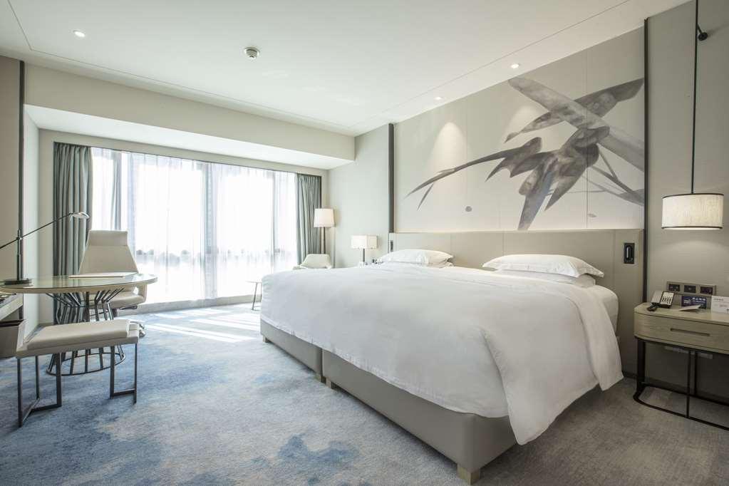 Doubletree By Hilton Hotel Shenzhen Longhua, Near Huawei, Foxcnn, Shenzhen North Railway, Uniwalk & Uniworld Shopping Mall, Sam'S Club Ruang foto