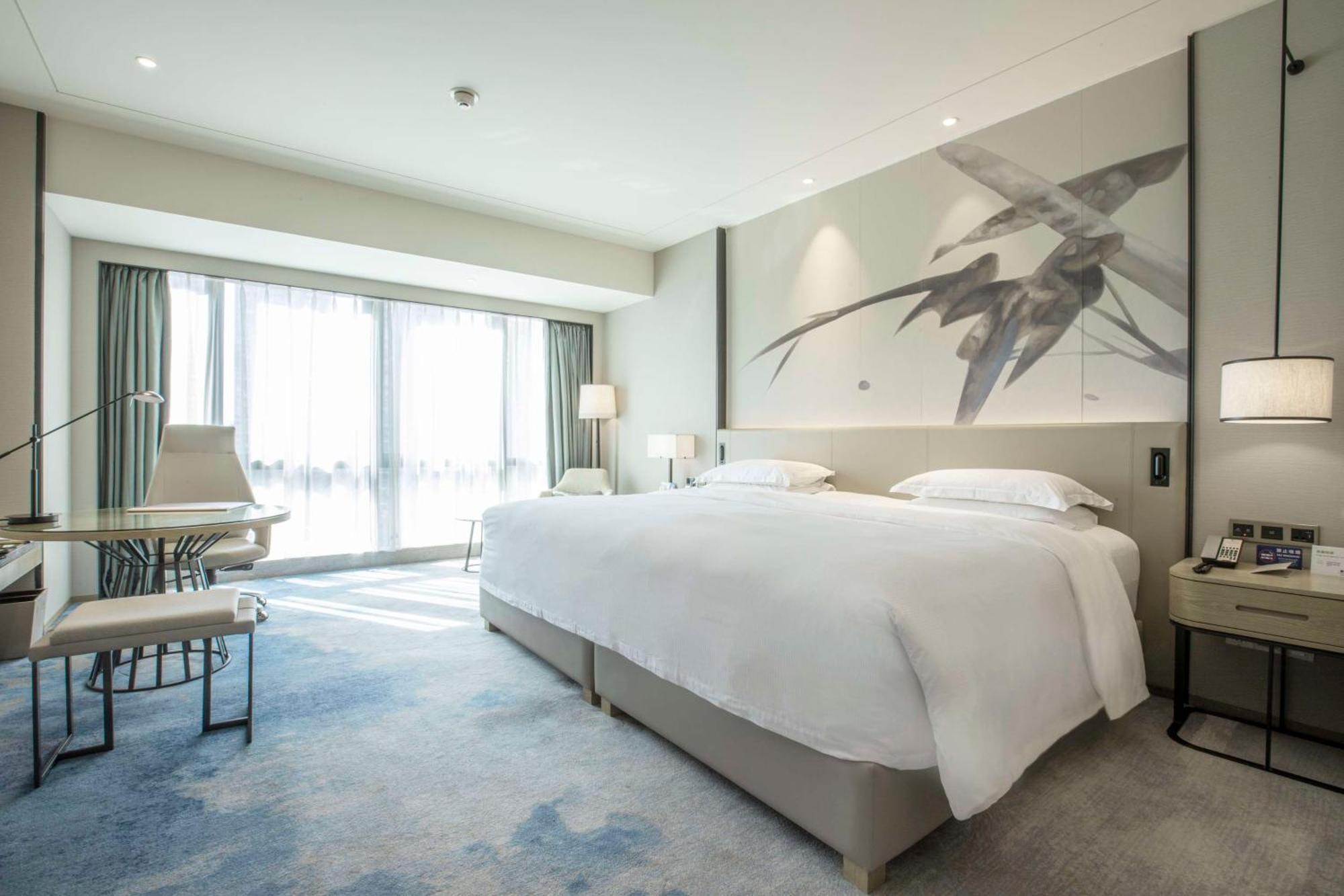 Doubletree By Hilton Hotel Shenzhen Longhua, Near Huawei, Foxcnn, Shenzhen North Railway, Uniwalk & Uniworld Shopping Mall, Sam'S Club Bagian luar foto