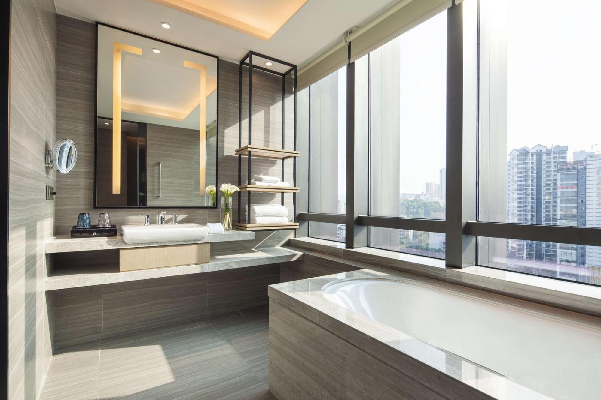 Doubletree By Hilton Hotel Shenzhen Longhua, Near Huawei, Foxcnn, Shenzhen North Railway, Uniwalk & Uniworld Shopping Mall, Sam'S Club Bagian luar foto
