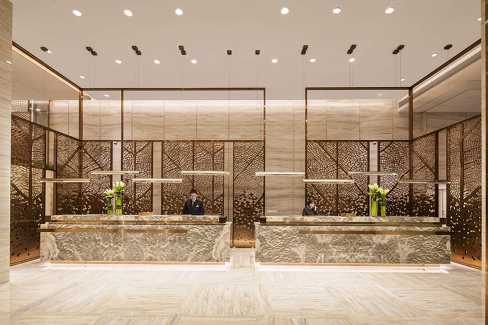 Doubletree By Hilton Hotel Shenzhen Longhua, Near Huawei, Foxcnn, Shenzhen North Railway, Uniwalk & Uniworld Shopping Mall, Sam'S Club Bagian luar foto
