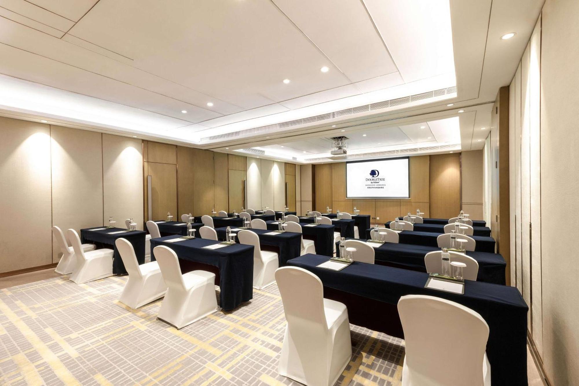 Doubletree By Hilton Hotel Shenzhen Longhua, Near Huawei, Foxcnn, Shenzhen North Railway, Uniwalk & Uniworld Shopping Mall, Sam'S Club Bagian luar foto