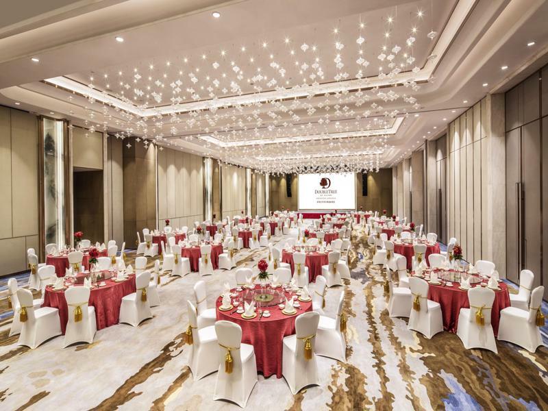 Doubletree By Hilton Hotel Shenzhen Longhua, Near Huawei, Foxcnn, Shenzhen North Railway, Uniwalk & Uniworld Shopping Mall, Sam'S Club Bagian luar foto